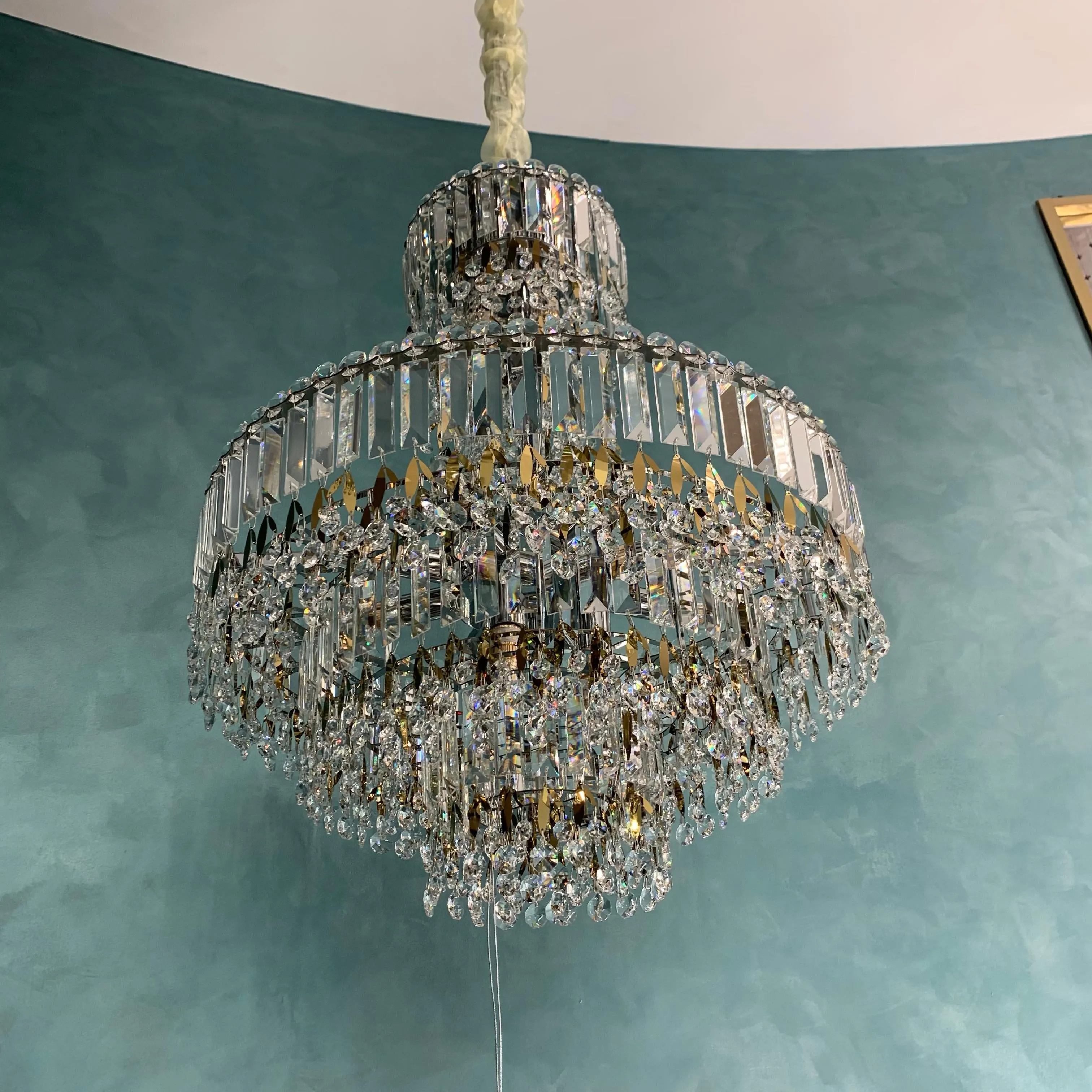 Luxury Empire Leaves Funnel Crystal Chandelier for Staircase/Foyer/Living Room