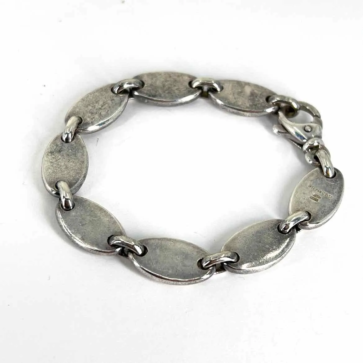 Tiffany & Co Sterling Silver Oval Link Bracelet - Elegant and Timeless Jewelry Piece